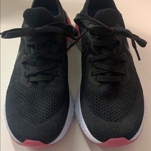 Nike Women’s Running Shoe Size 8